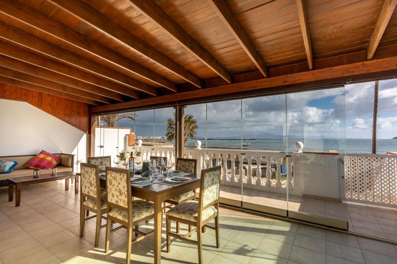 Villa Marina II Beachfront Corralejo By Holidays Home Exteriör bild
